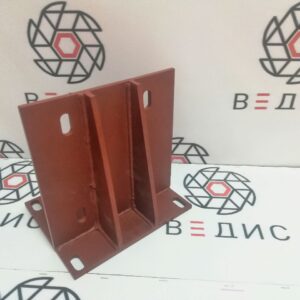 Кронштейн сварной. Габаритные размеры 195х235х235. Конструкционная сталь