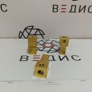 Деталь - натяжитель. Материал латунь.